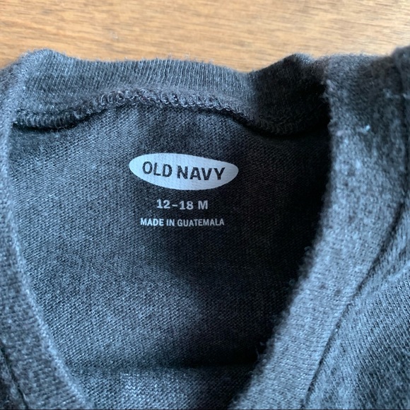 3/$10 OLD NAVY Toddler girl T-shirt 12-18m - Picture 3 of 4